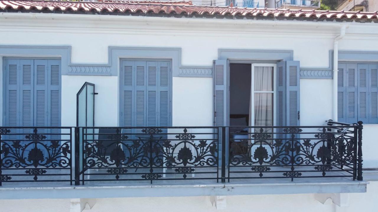 Leonidas Hotel Gythio Exterior photo