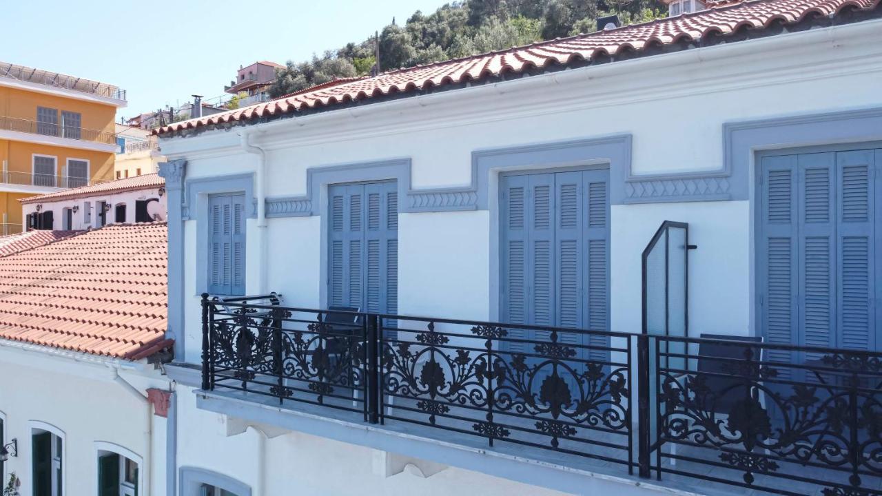 Leonidas Hotel Gythio Exterior photo